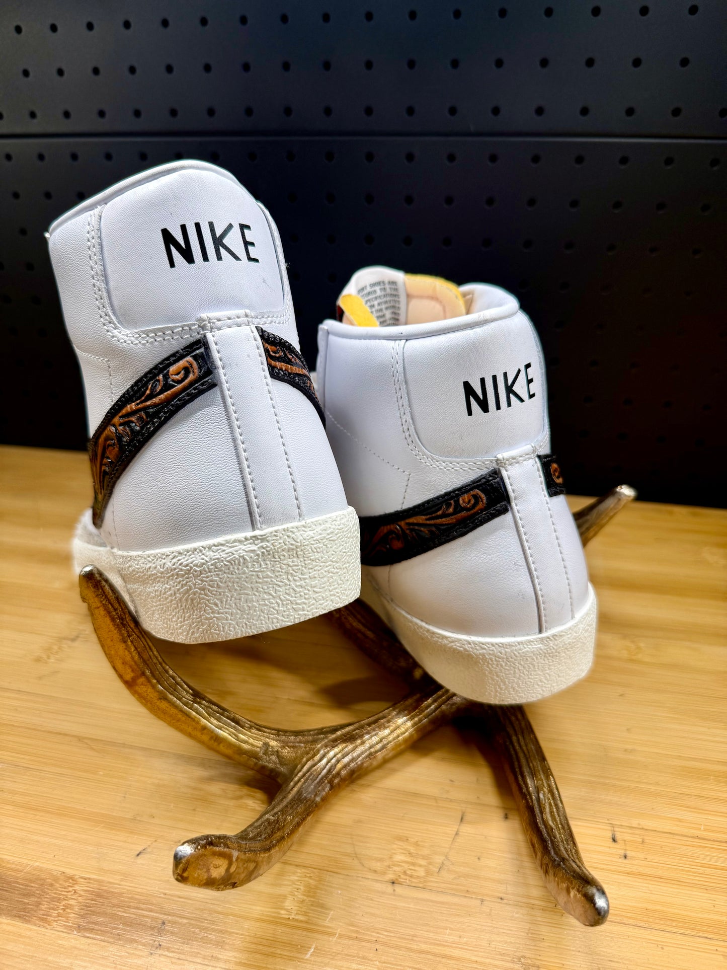 Custom Nike Blazer Mid ’77