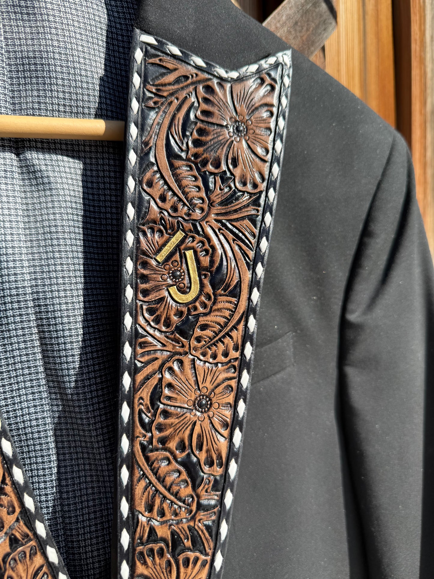 Custom Suit Jacket Collar & Pocket Accents
